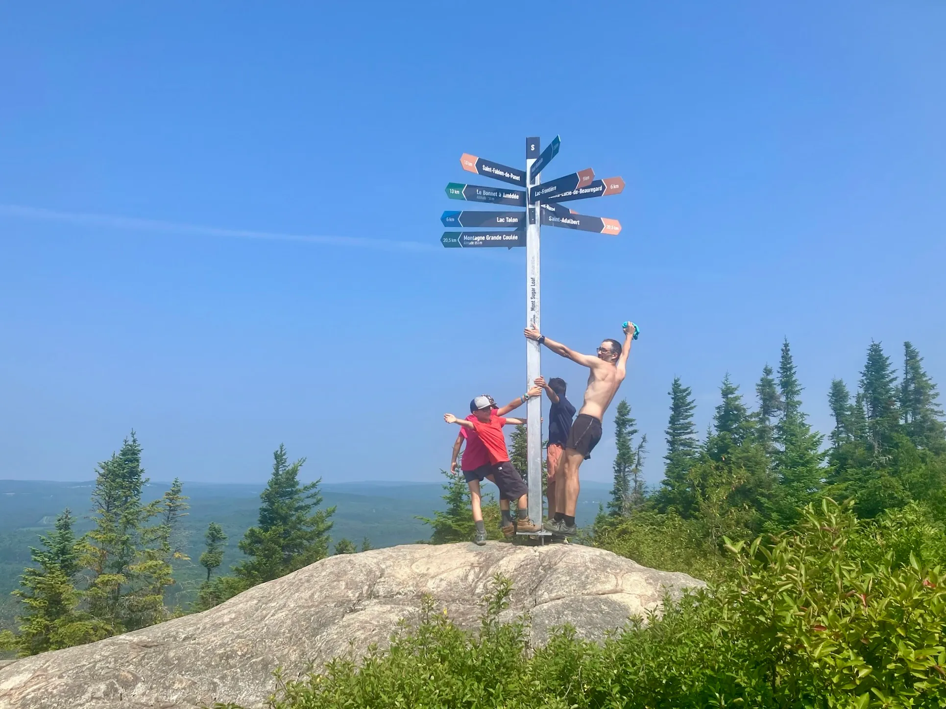 mont Sugar Loaf